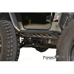 Osłony boczne ze stopniem stalowe POISON SPYDER - Jeep Wrangler JK 07-10