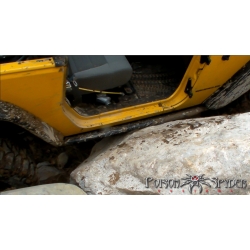 Osłony boczne ze stopniem stalowe POISON SPYDER - Jeep Wrangler JK 07-10